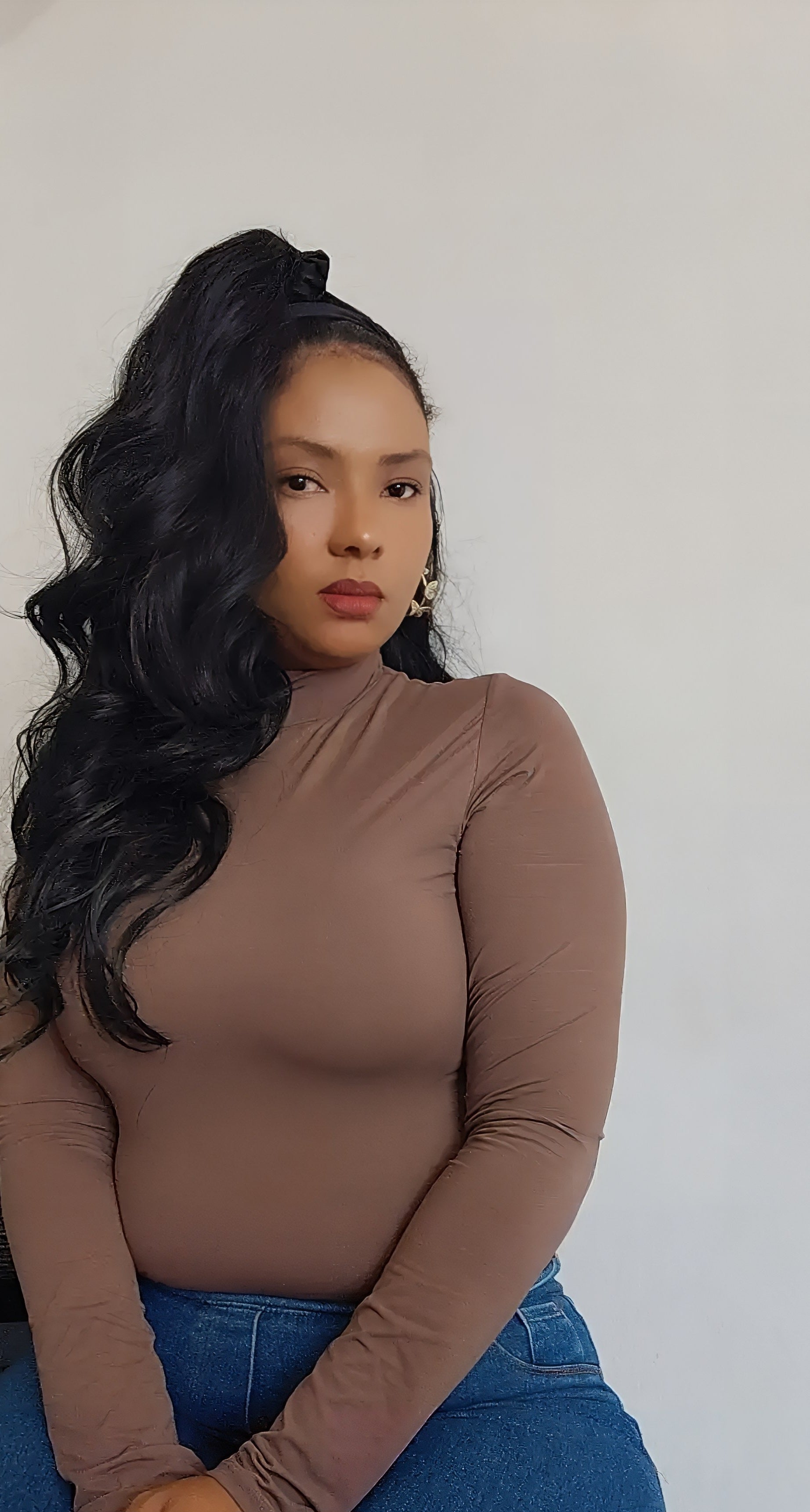 26inch Glueless Headband Wig - Heat-Resistant Human Blend with Voluminous Body!