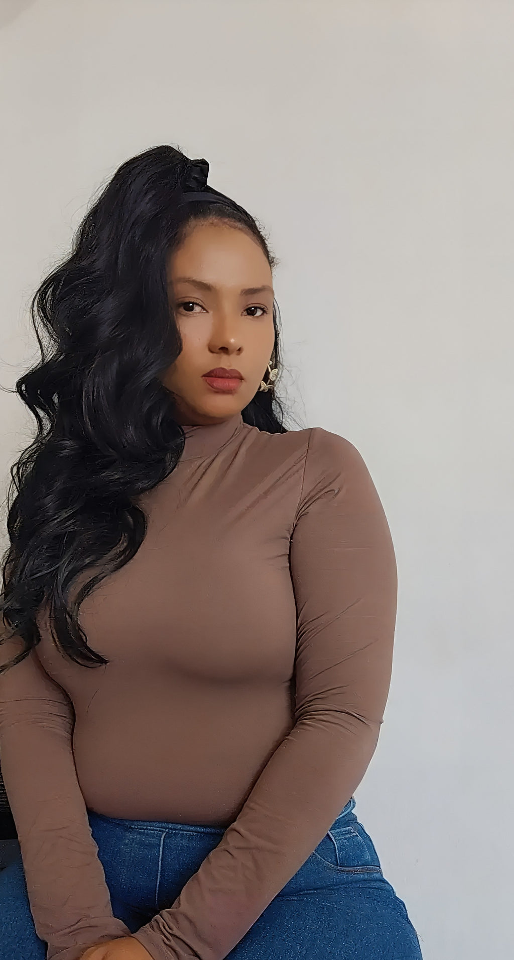 26inch Glueless Headband Wig - Heat-Resistant Human Blend with Voluminous Body!